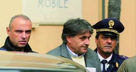 Zagaria rimane ai domiciliari, i dubbi dei giudici: «Il decreto per riportare in carcere i mafiosi è incostituzionale»