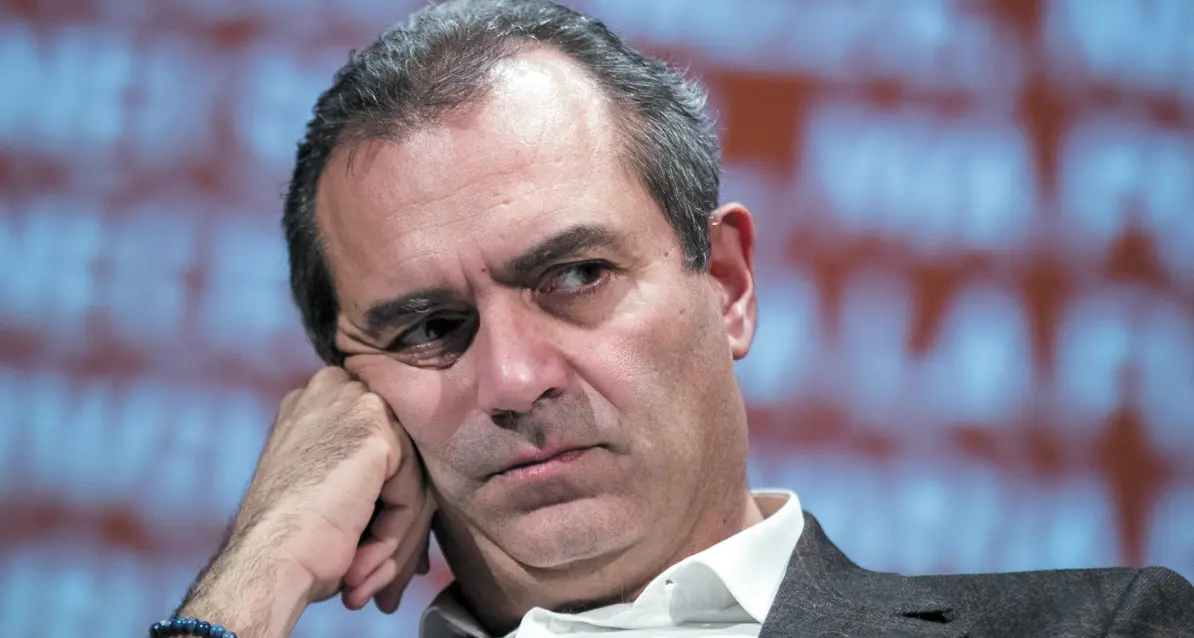 Napoli, De Magistris: «Per salvarci serve la zona rossa»