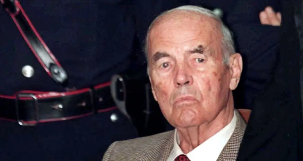 Ho vinto la causa contro il nazista Priebke ma per lo Stato sono io che devo pagare