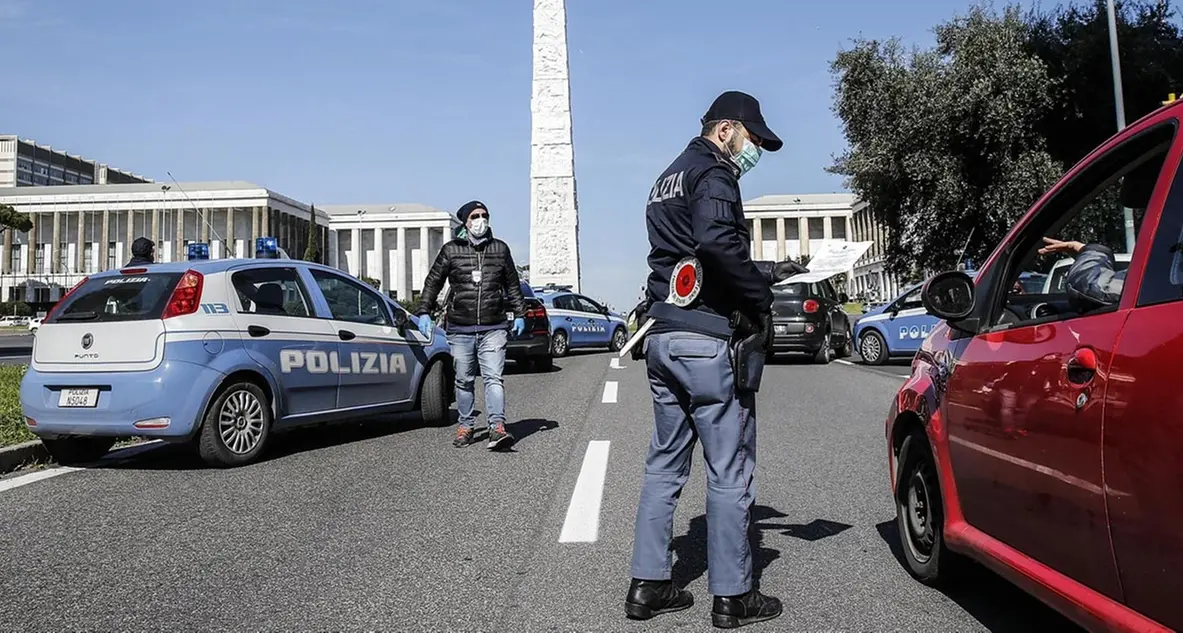 Altri 15 giorni di chiusura totale