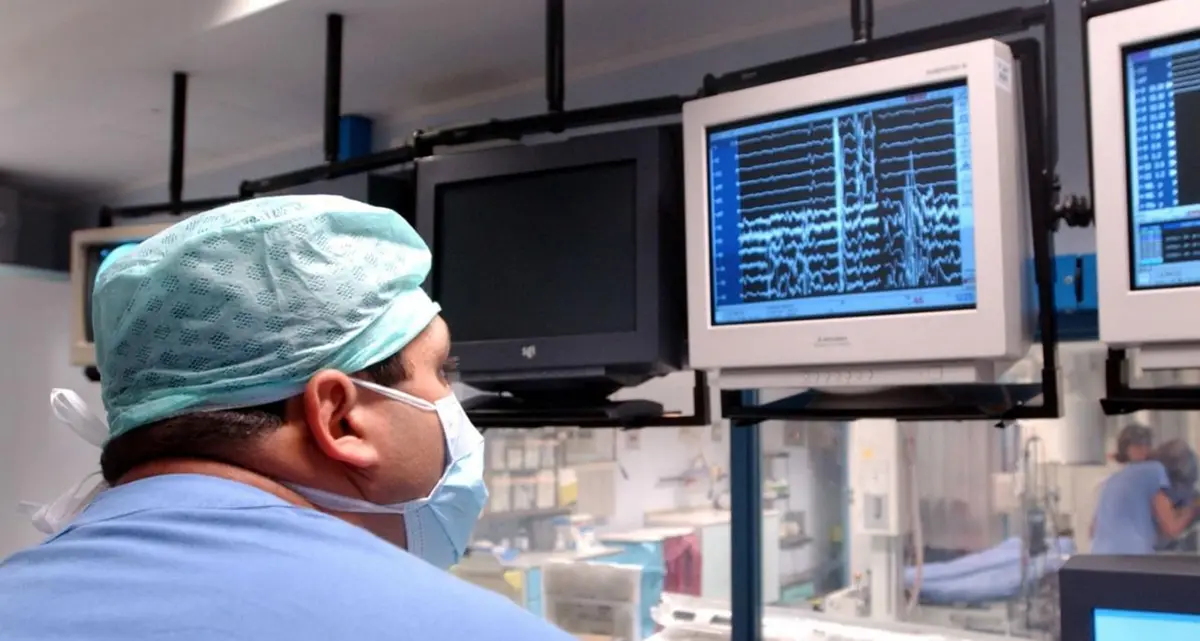 Francia, malati di Parkinson e Alzheimer, usati come cavie