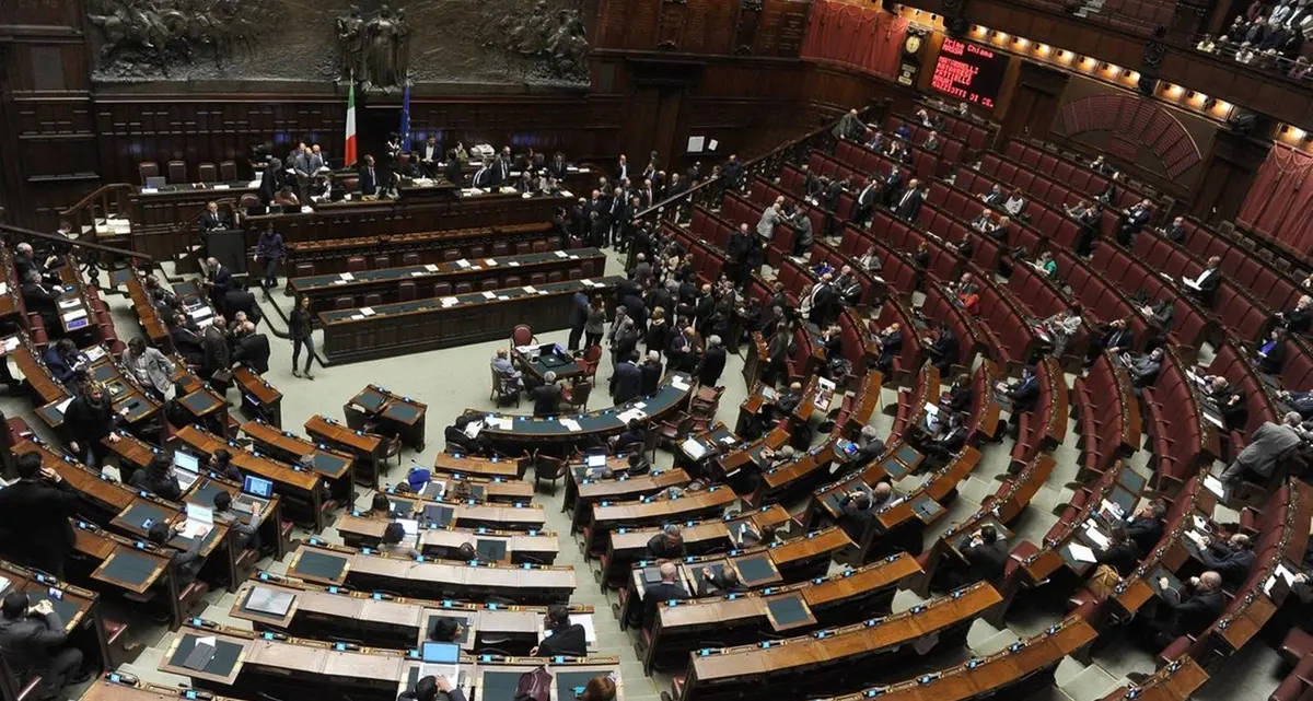 Vitalizi tagliati,ora il Senato o la Corte li ripristineranno