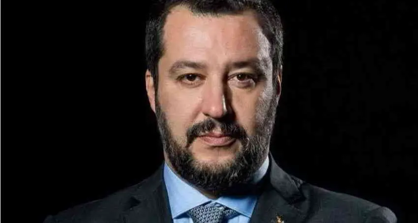 Salvini: \"Ora sblocca cantieri\". Conte chiude, Di Maio ci pensa