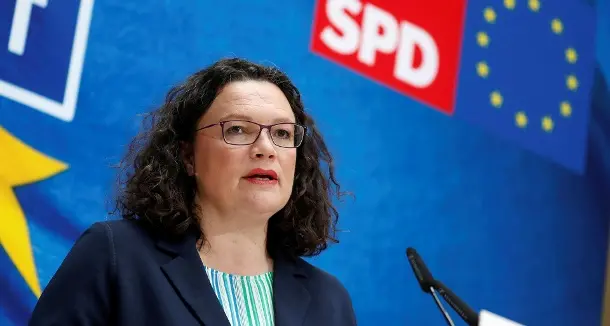 Spd nel caos, dopo il disastro elettorale si dimette la leader Andrea Nahles