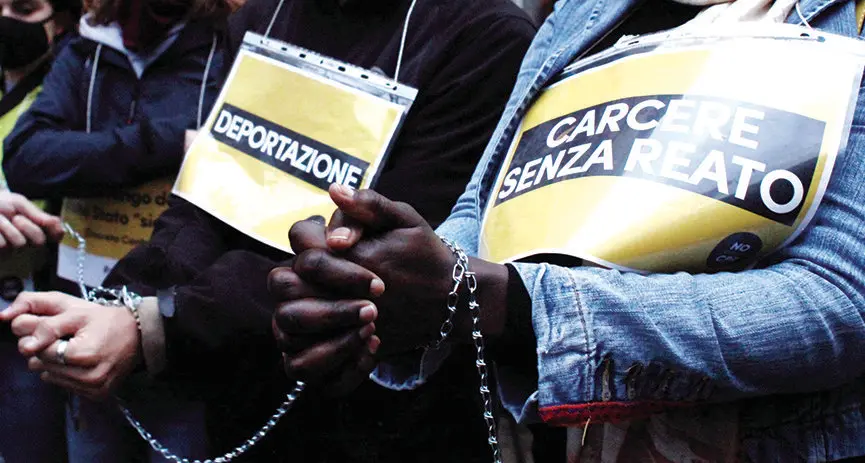 Cild accusa: centri per i migranti finiti nelle mani dei colossi privati