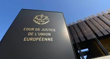 L’Ue contro la Polonia: «Minata l’indipendenza della magistratura»
