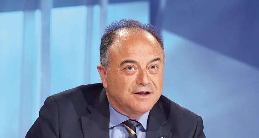 Gratteri vuole Napoli, la Procura che non lascia spazi mediatici