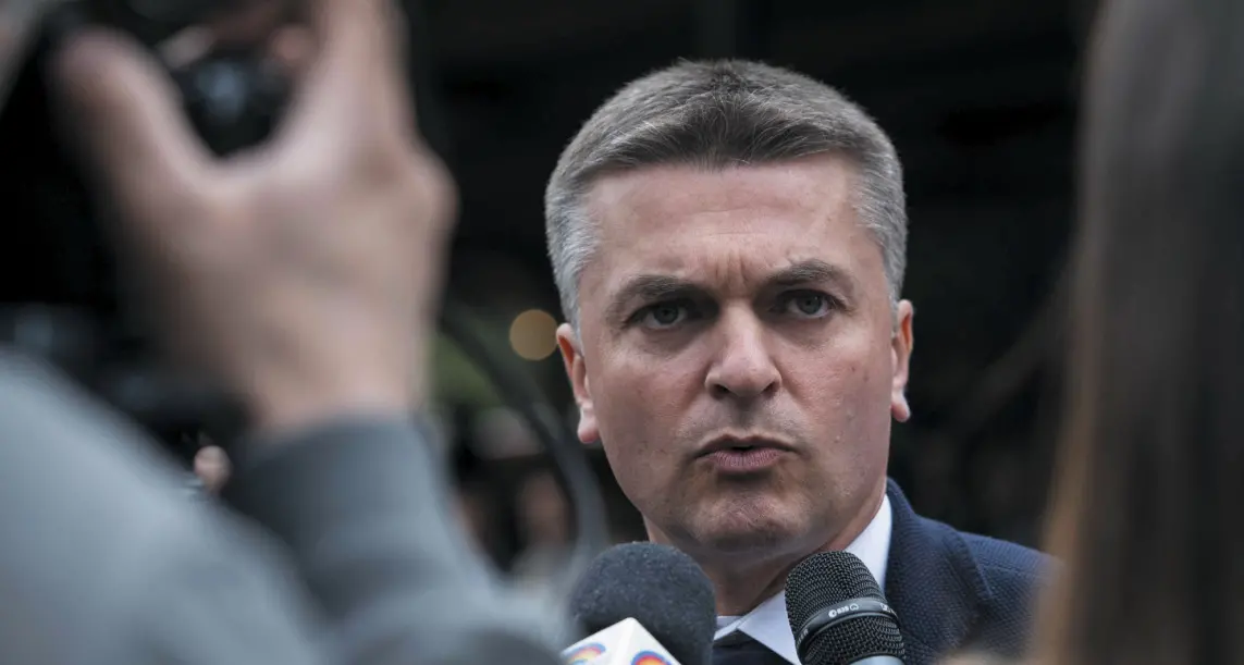Le Lega blinda Rixi: «Non si tocca anche se condannato»