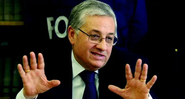 Per fermare la gogna non basta Pignatone