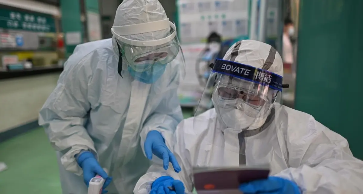La scienza sceglie la prudenza, chi governa deve gestire il rischio e graduare le misure