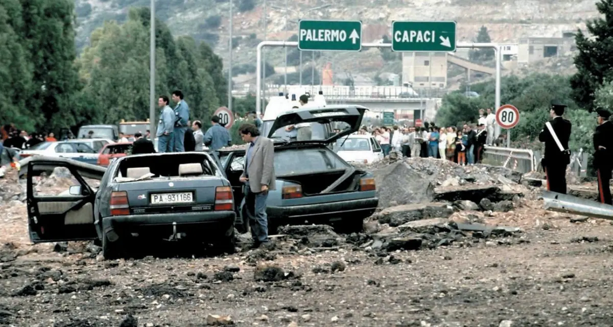 Giovanni Falcone parlò di mafia- appalti un anno prima di morire