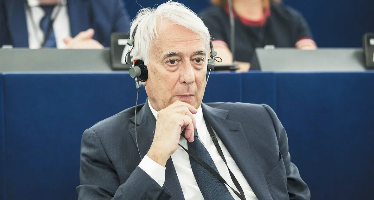 Pisapia: «L’Europa sacrifica Zaky per non disturbare al Sisi»