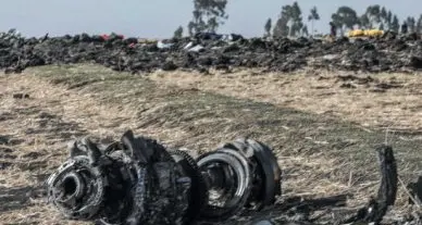 Il Boeing 737 Max rimane a terra in tutto il mondo