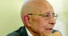 «Con i negazionisti non c’entro nulla»