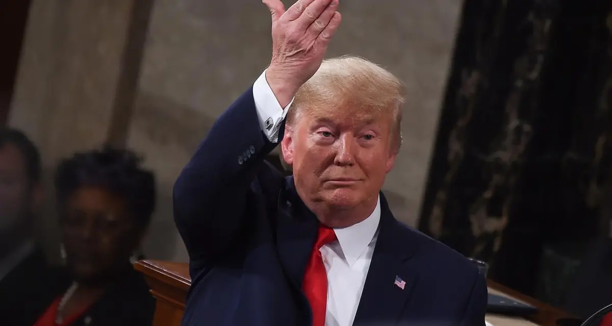 Burioni scrive a Trump: \"Mr. President, non sottovaluti il virus. Sarebbe fatale...\"