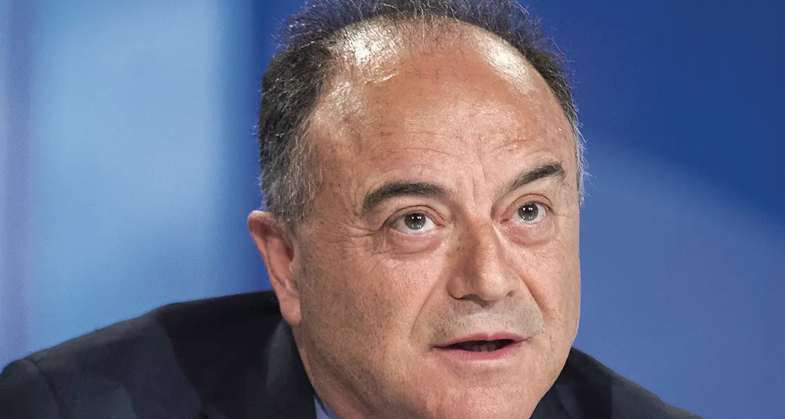 Gratteri attua la presunzione d’innocenza: vuoi vedere che quella legge non è da buttare?