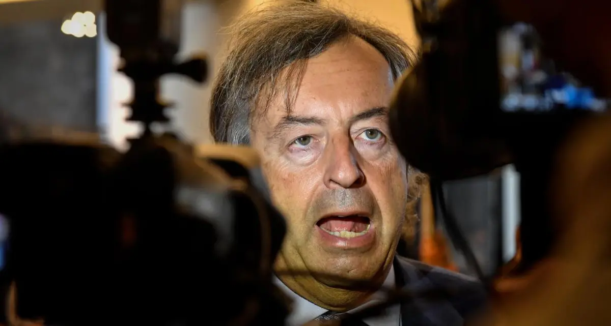 \"Tra dieci giorni i primi effetti delle misure restrittive. Che errore parlare di banale influenza\".