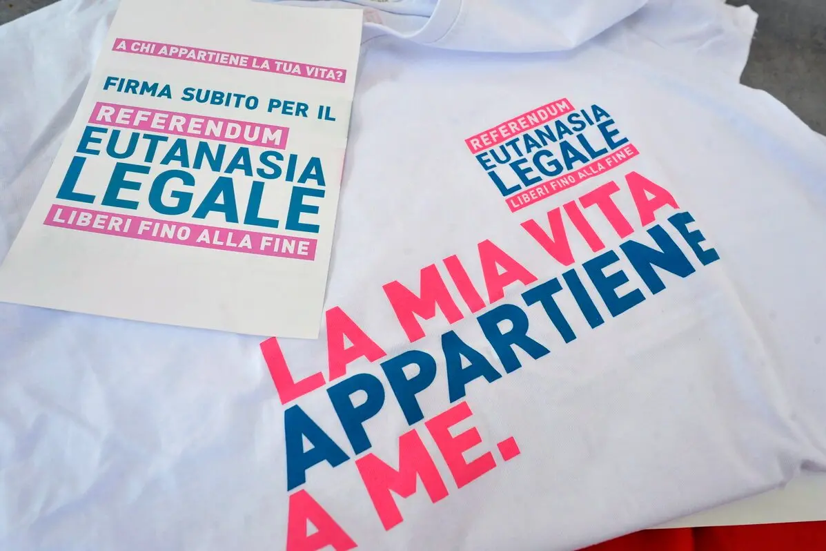 Banchetti referendari sul fine vita