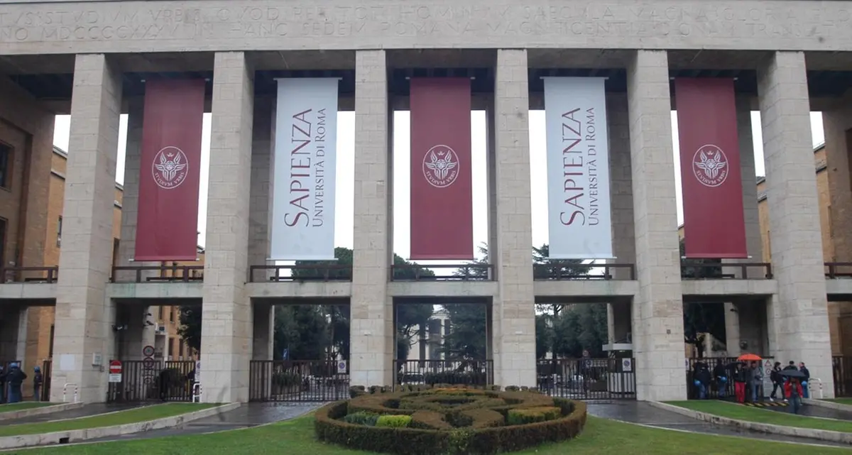 I docenti de La Sapienza si schierano con Lucano: «Vietate la manifestazione di Forza Nuova»