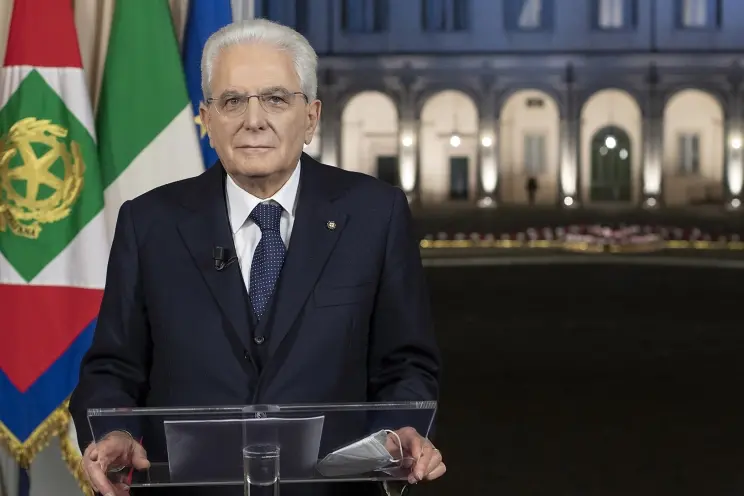 Il monito di Mattarella: \\u00ABVaccinarsi \\u00E8 un dovere civico e morale\\u00BB