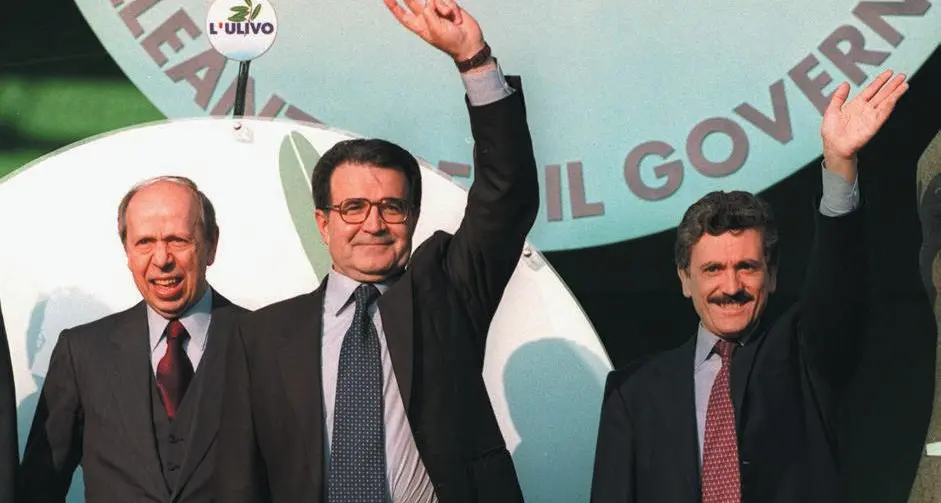 La resistibile ascesa e l’esito troppe volte paradossale delle crisi volute “per forza”
