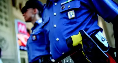 Il taser può essere letale: il manuale d’uso lo conferma