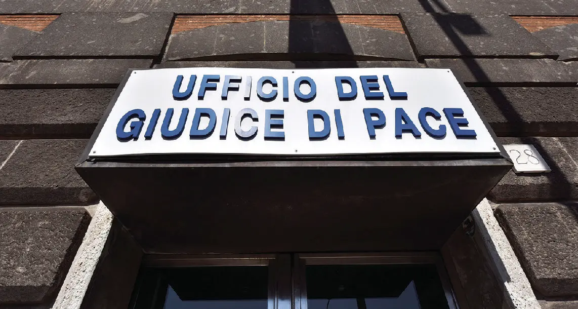 I magistrati onorari: «Noi sotto ricatto»