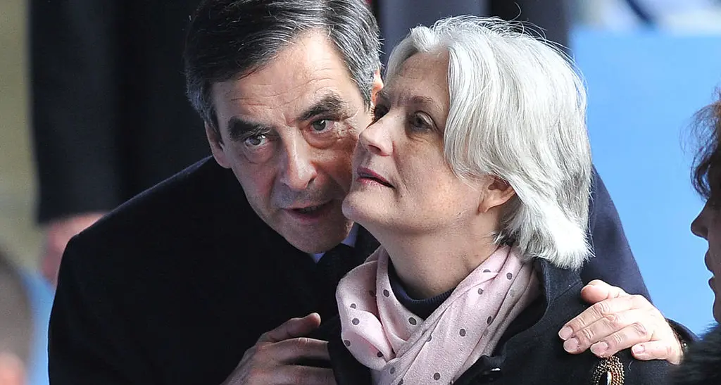 Indagati anche i figli, Fillon a un passo dall’abbandono