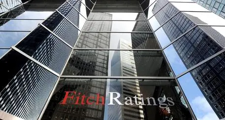 Fitch declassa l'Italia a BBB-, ora siamo a un gradino dal livello spazzatura