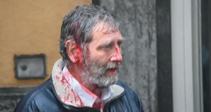 Scontri tra la polizia e disoccupati organizzati, tensione a Napoli