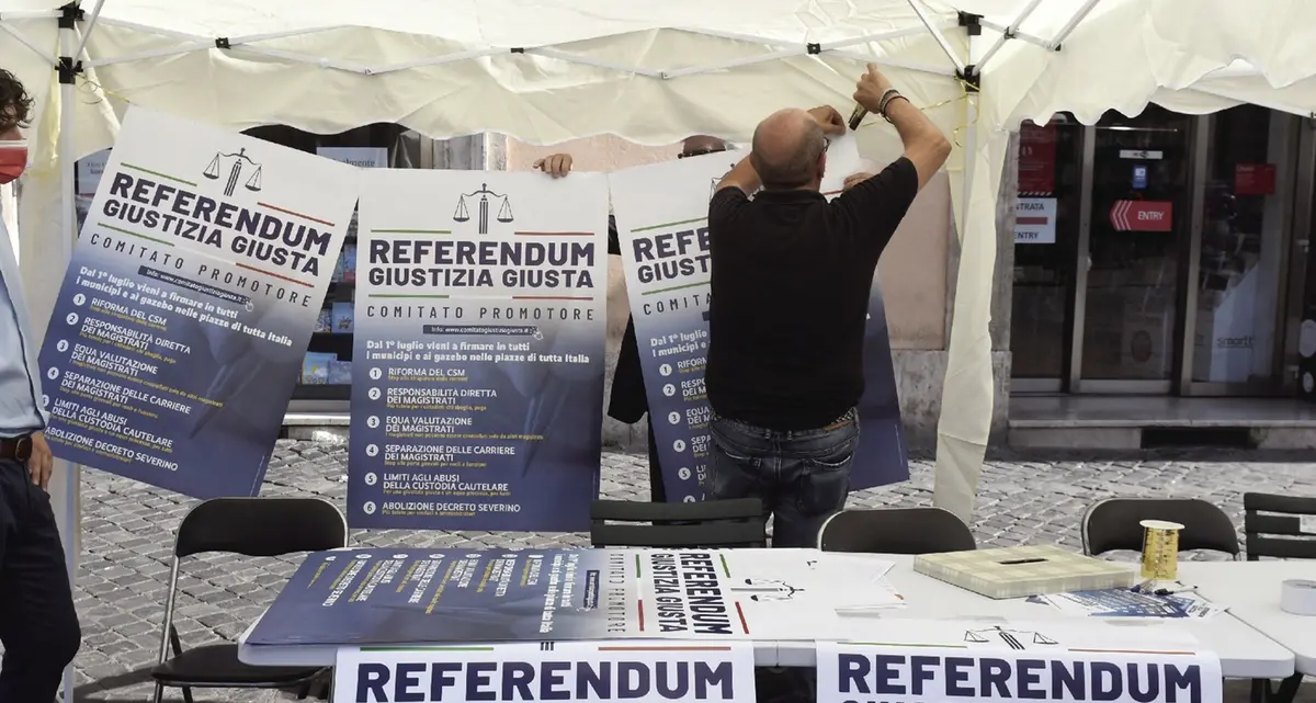 Il referendum non c’entra nulla con i femminicidi. Ma non ditelo a Travaglio