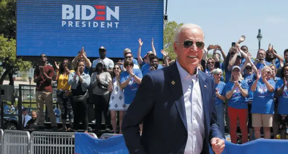 Biden vola nei sondaggi: 13 punti avanti a Trump