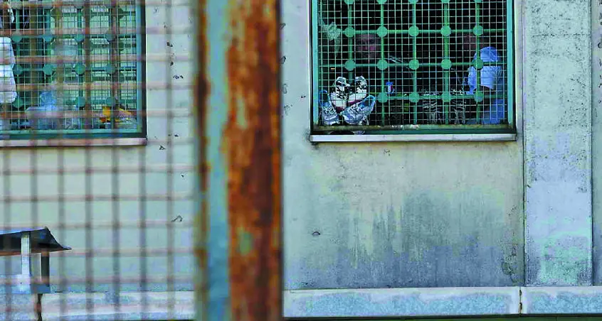 Quei troppi detenuti lasciati morire perché sospettati di “simulare” un malessere inesistente