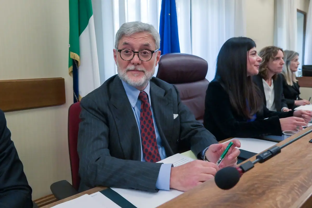 IMAGOECONOMICA , IMAGOECONOMICA