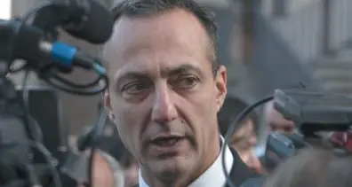 De Vito scrive a Raggi: «Non mi dimetto perché non sono corrotto!»