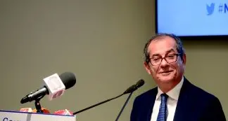 La sfida di Tria: fedele alla nazione non ad altri