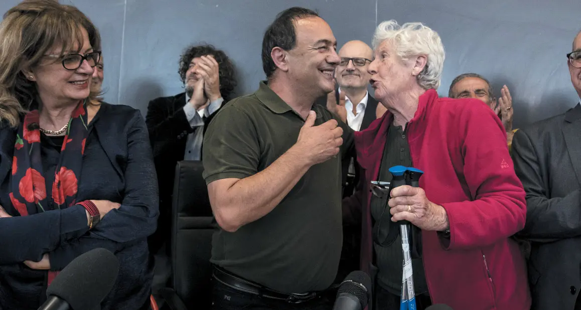 Riace molla Mimmo e sceglie Matteo. Lega prima a Lampedusa