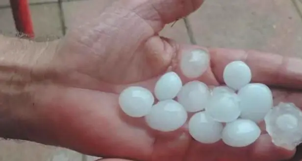 Forti piogge al nord, violenta grandinata su Ascoli Piceno