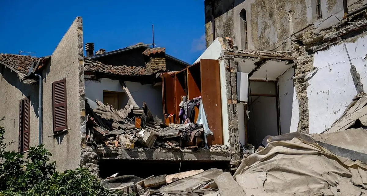 «Governo ladro!»... Se è una balla poco male