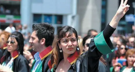 Corte costituzionale turca annulla i processi a oltre duemila Accademici della pace