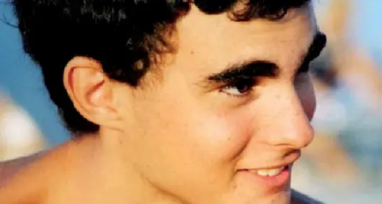 16 anni fa Aldrovandi fu soffocato dai poliziotti come George Floyd - Ascolta il Podcast