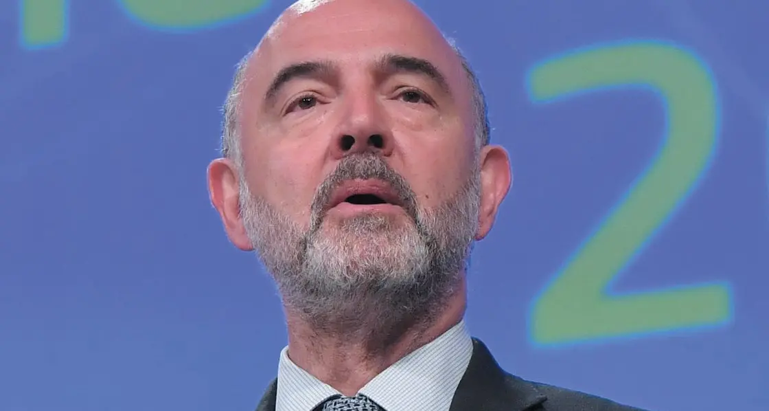 Ultimatum della Ue: «Conti fuori controllo». Il governo fa quadrato