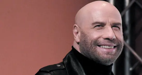 John Travolta: «Il mio viaggio nel cinema: dal ballo di Tony Manero al genio di Tarantino»
