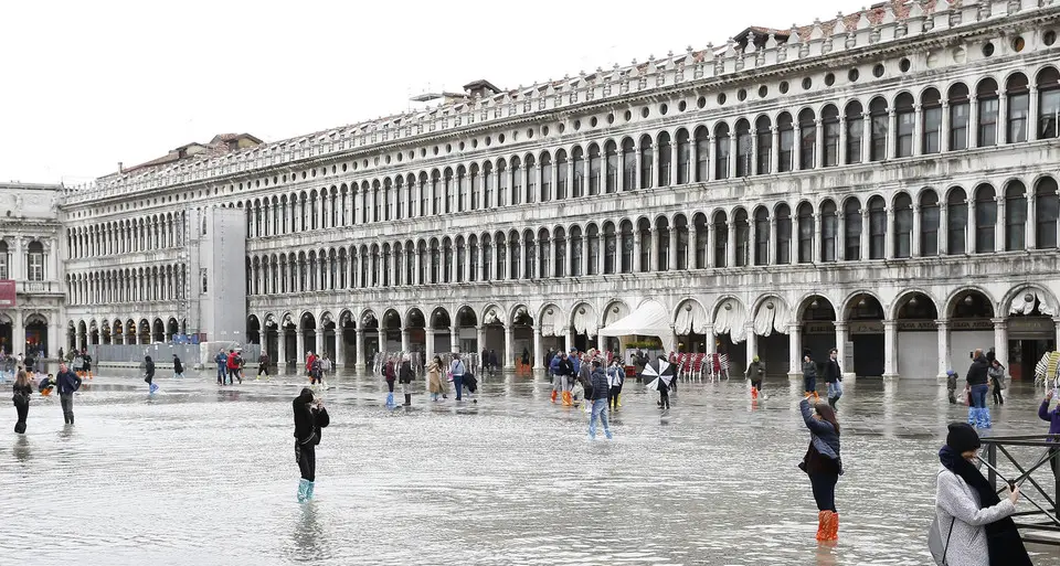 Venezia sommersa, Mose il fantasma della Serenissima