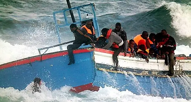 Il Pm di Siracusa smentisce Zuccaro: «Nessun legame tra ong e scafisti»