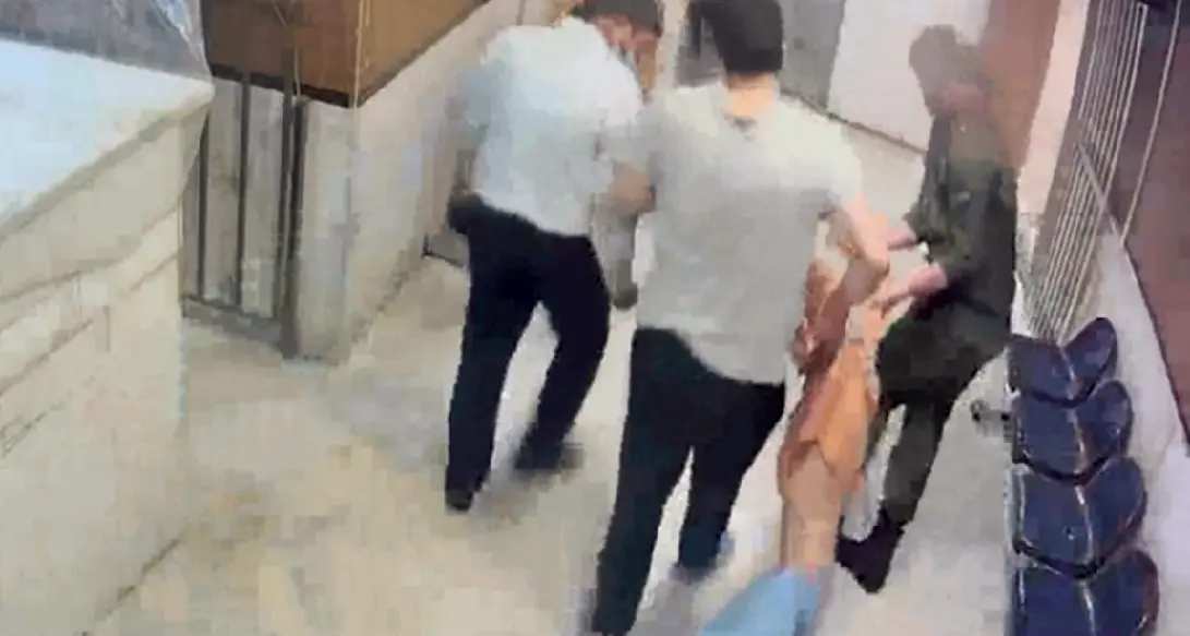 Torturati e poi uccisi nello sprofondo delle carceri iraniane