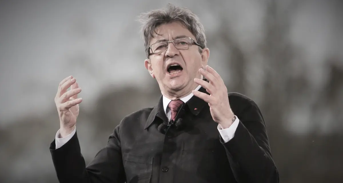 Mélenchon, il mattatore rosso che non porge l'altra guancia