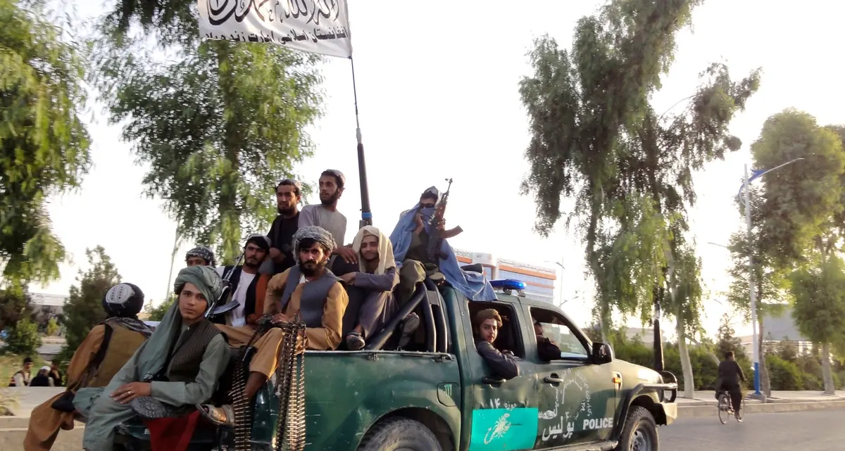 Le truppe Usa lasciano in anticipo l'Afghanistan ai Talebani