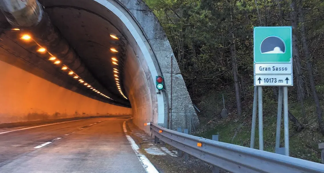 Gran Sasso, il traforo non chiuderà
