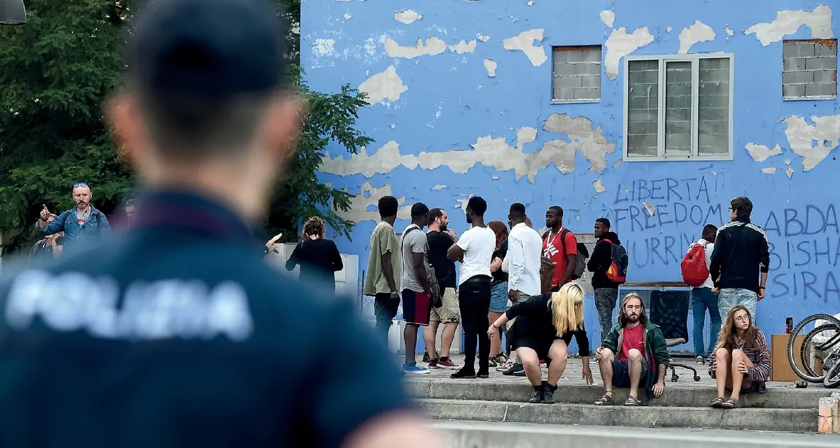 Loretta Malan: «Altro che sicurezza, con i decreti gli immigrati finiscono in strada»